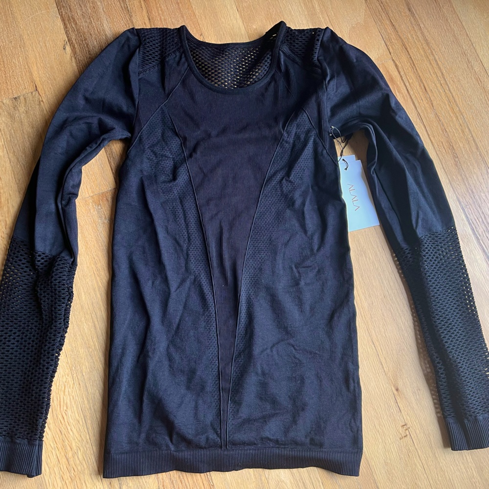 Alala Essential Seamless Longsleeve Medium NWT
